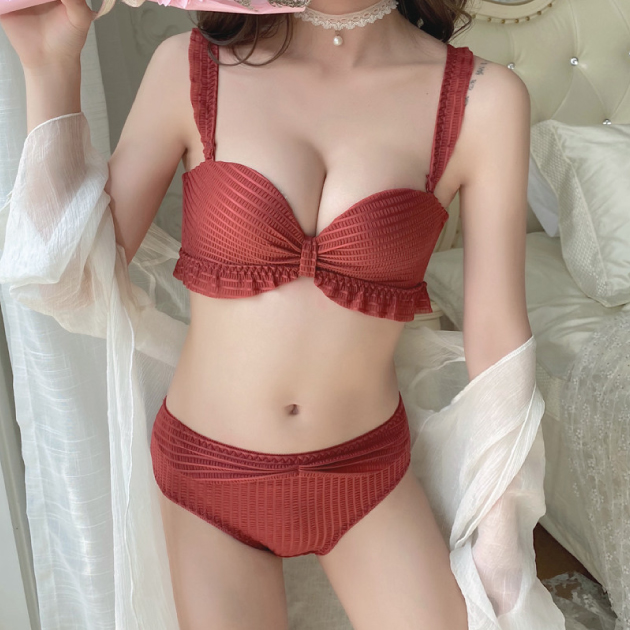 木耳邊蕾絲蝴蝶結無鋼圈成套內衣